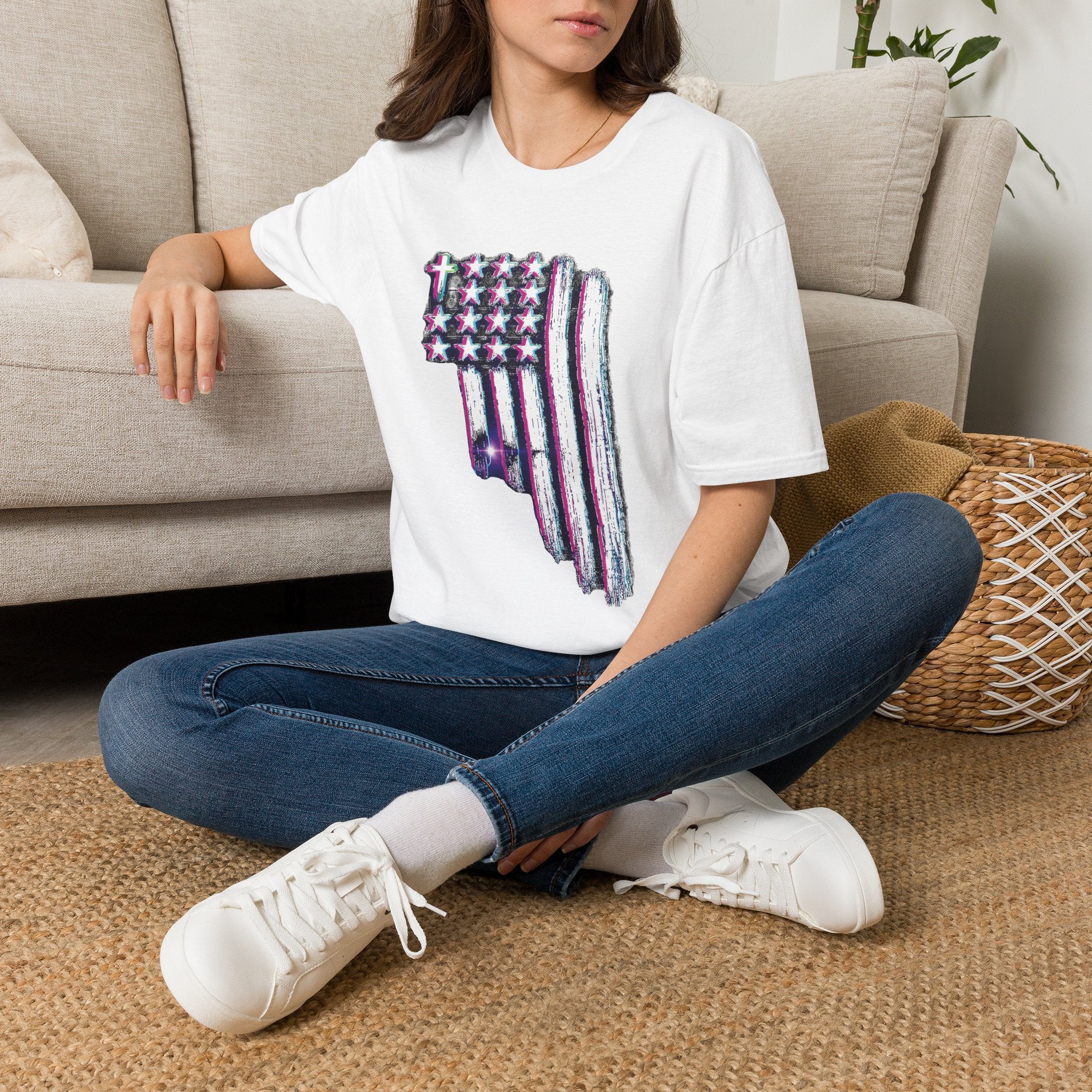 Distressed American Flag T-Shirt — 80'S Retro Stars & Stripes Tee