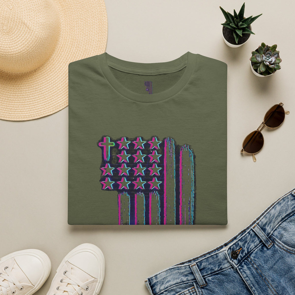 Distressed American Flag T-Shirt — 80'S Retro Stars & Stripes Tee