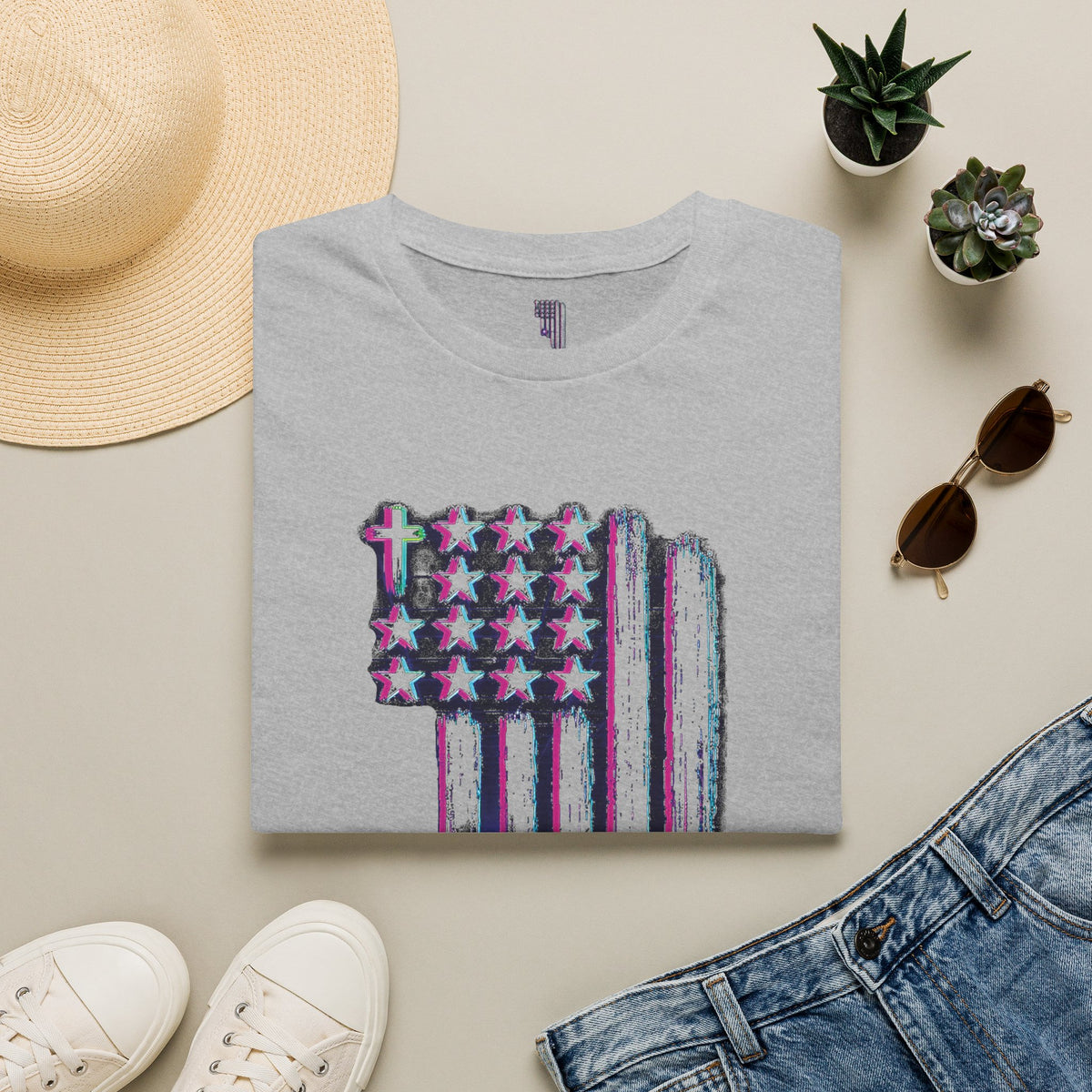 Distressed American Flag T-Shirt — 80'S Retro Stars & Stripes Tee