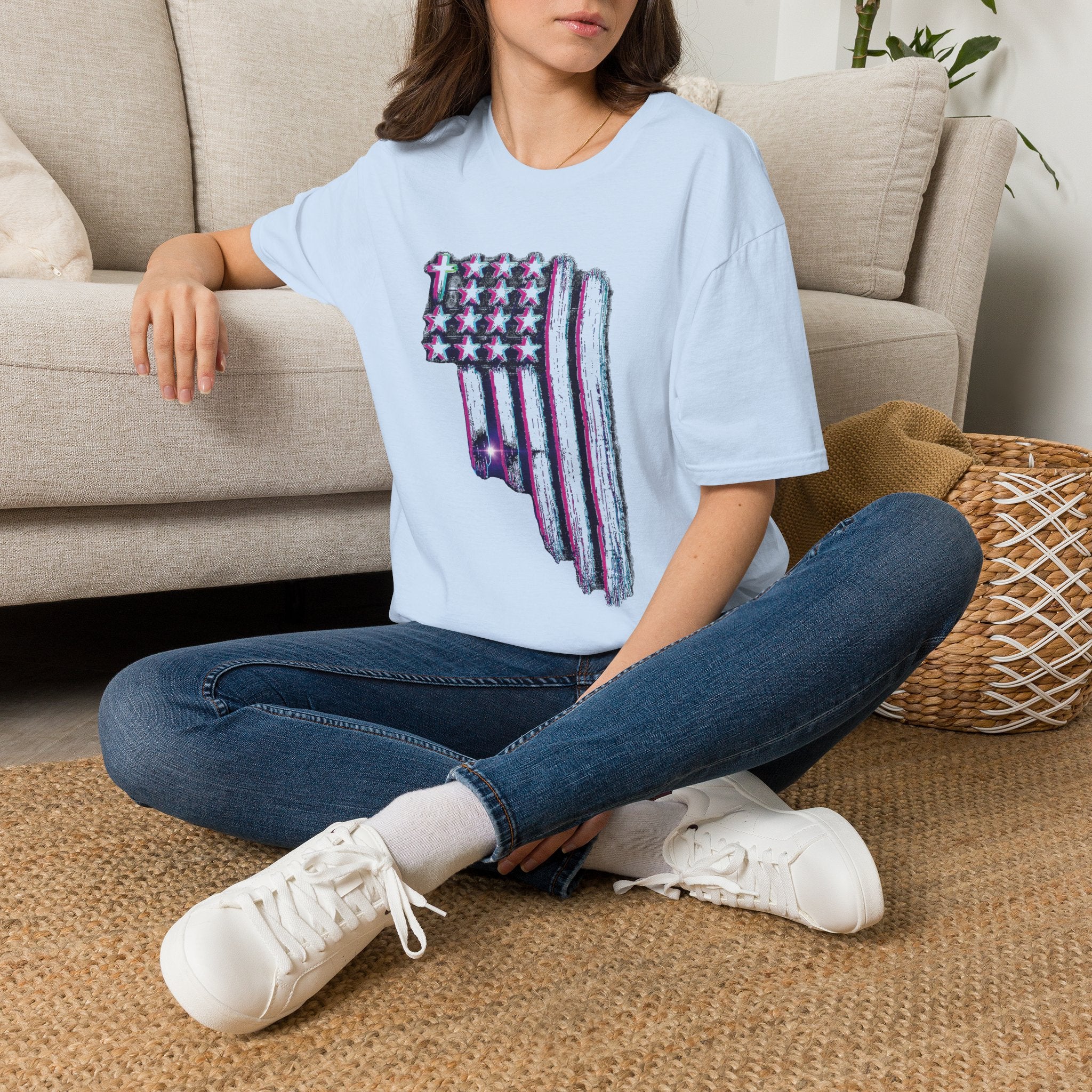 Distressed American Flag T-Shirt — 80'S Retro Stars & Stripes Tee